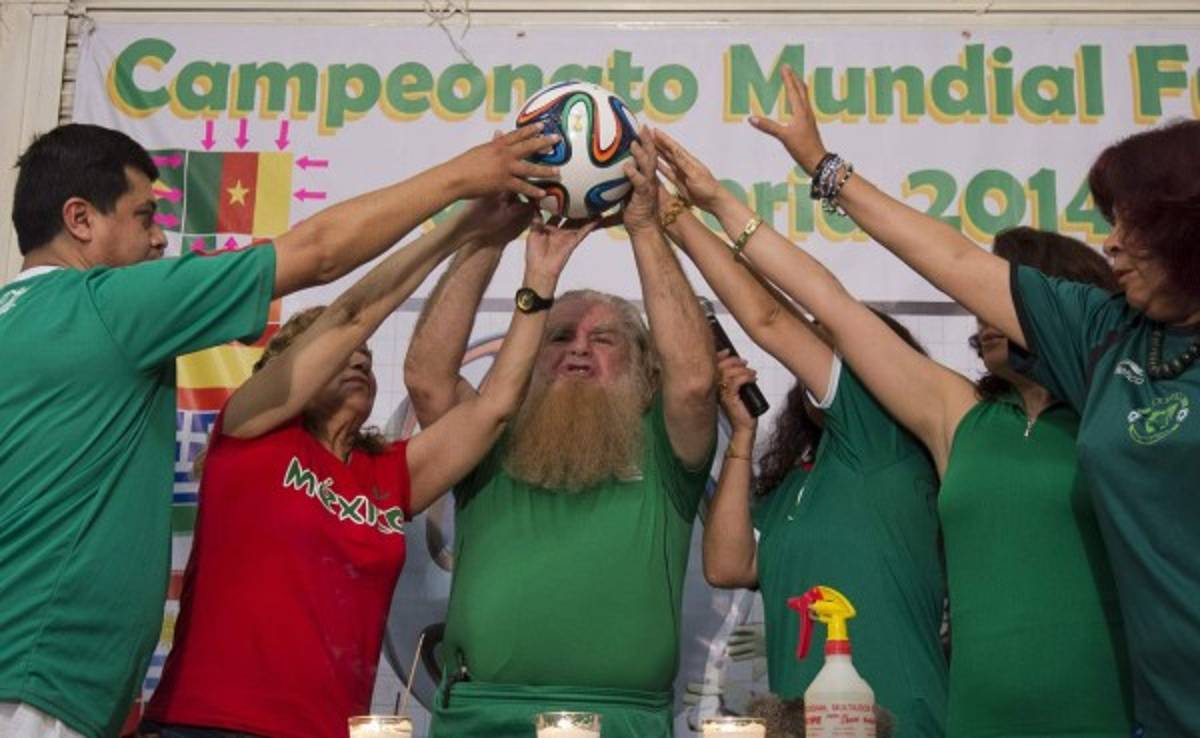 Brujo Mayor predice que México vencerá a Camerún en inicio del Mundial