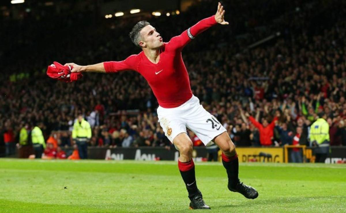 Van Persie y su eufórica celebración por gol al Chelsea