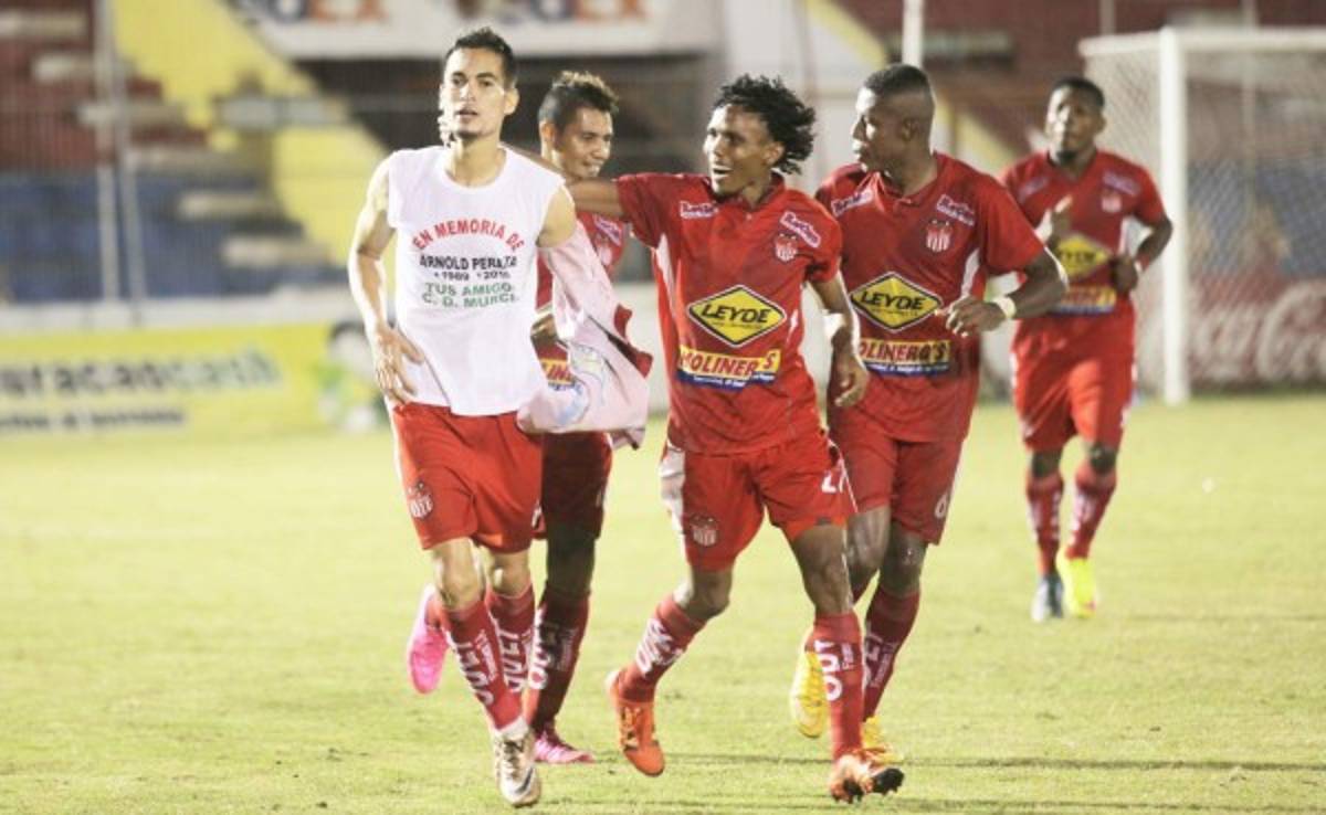 Vida se deshizo de Real Sociedad y comienza a sonreír en el Clausura