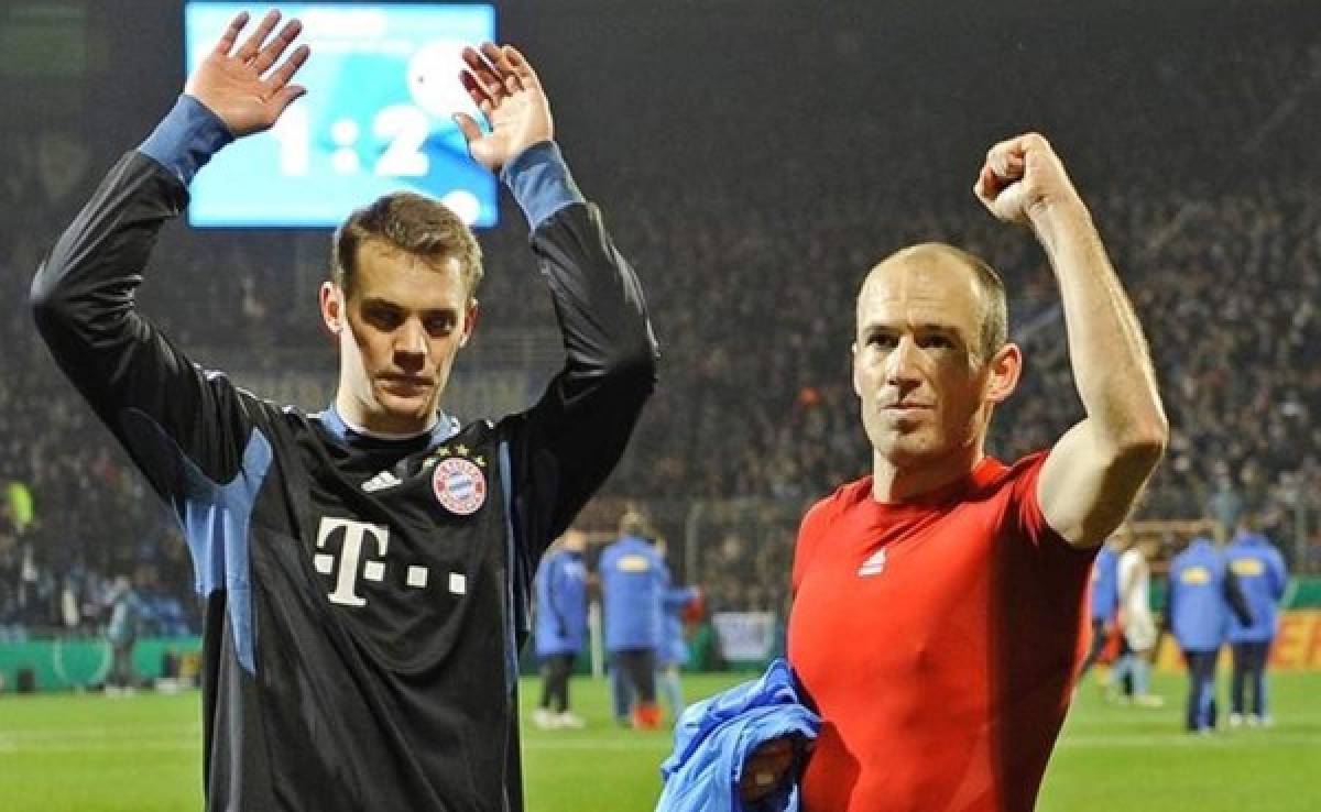 Robben: 'Ya es triunfo de Neuer estar a la altura de Cristiano y Messi'