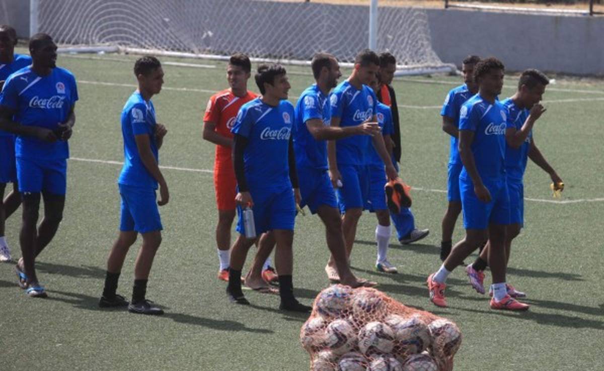 Olimpia contará con dos o tres seleccionados ante Comayagua FC