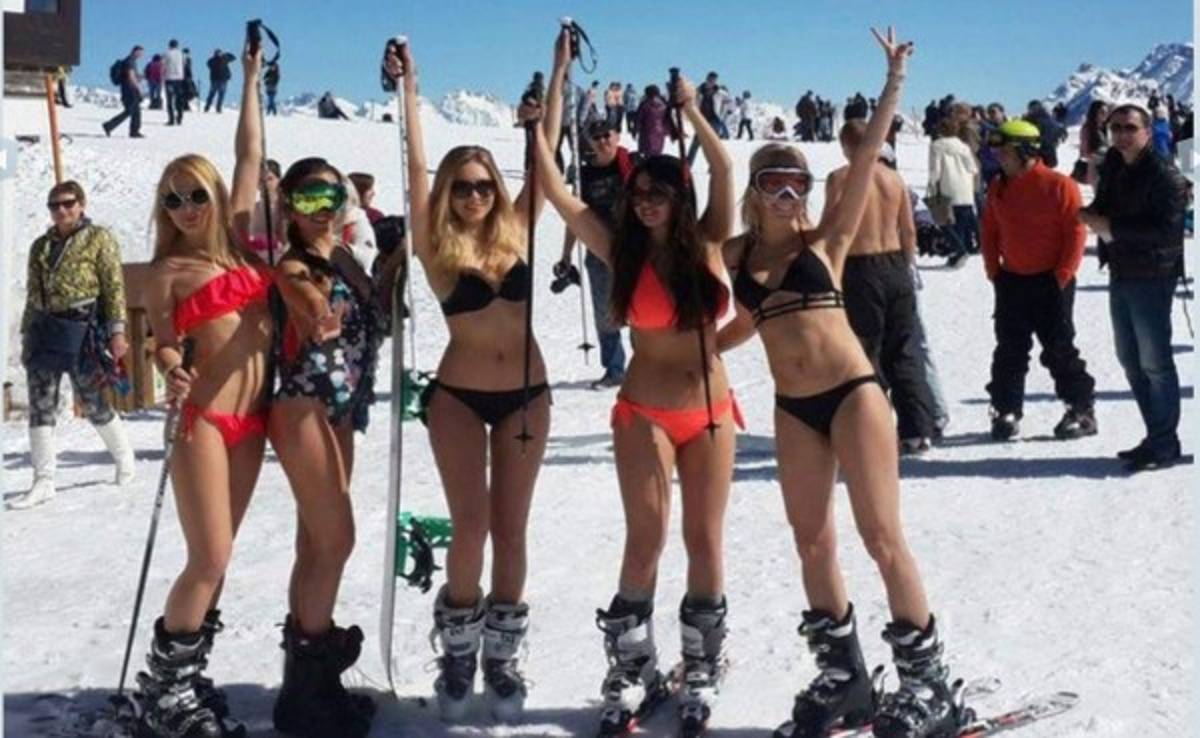 VIDEO: Cientos de esquiadoras en bikini batieron un sexy récord