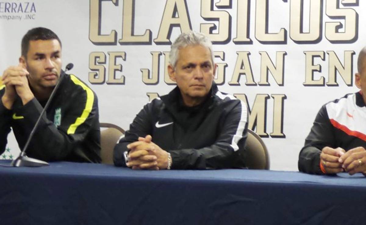 Reinaldo Rueda: 'Maynor Figueroa y Roger Espinoza eran mi apuesta'