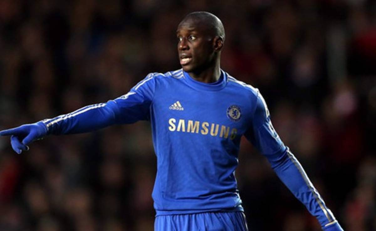Demba Ba deja el Chelsea y ficha por el Besiktas