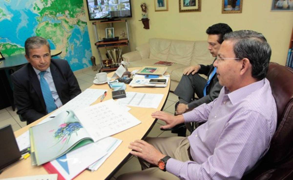 Jorge Luis Pinto ya tiene definido en un 90 por ciento su primera convocatoria