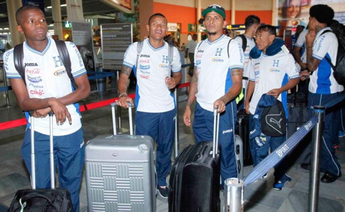 Honduras vuela a EUA de donde viajará a Japón para amistosos