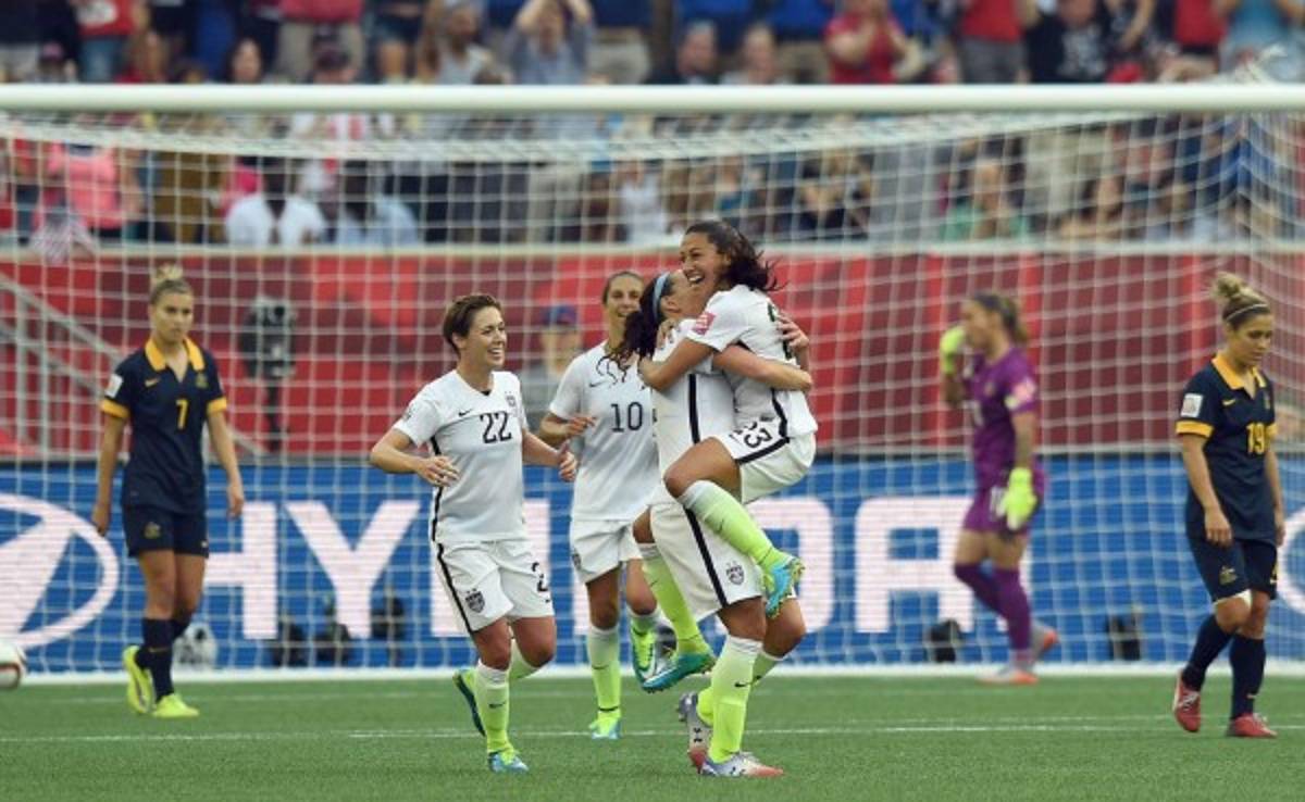 Estados Unidos sufrió para ganarle a Australia en su debut en Canadá 2015