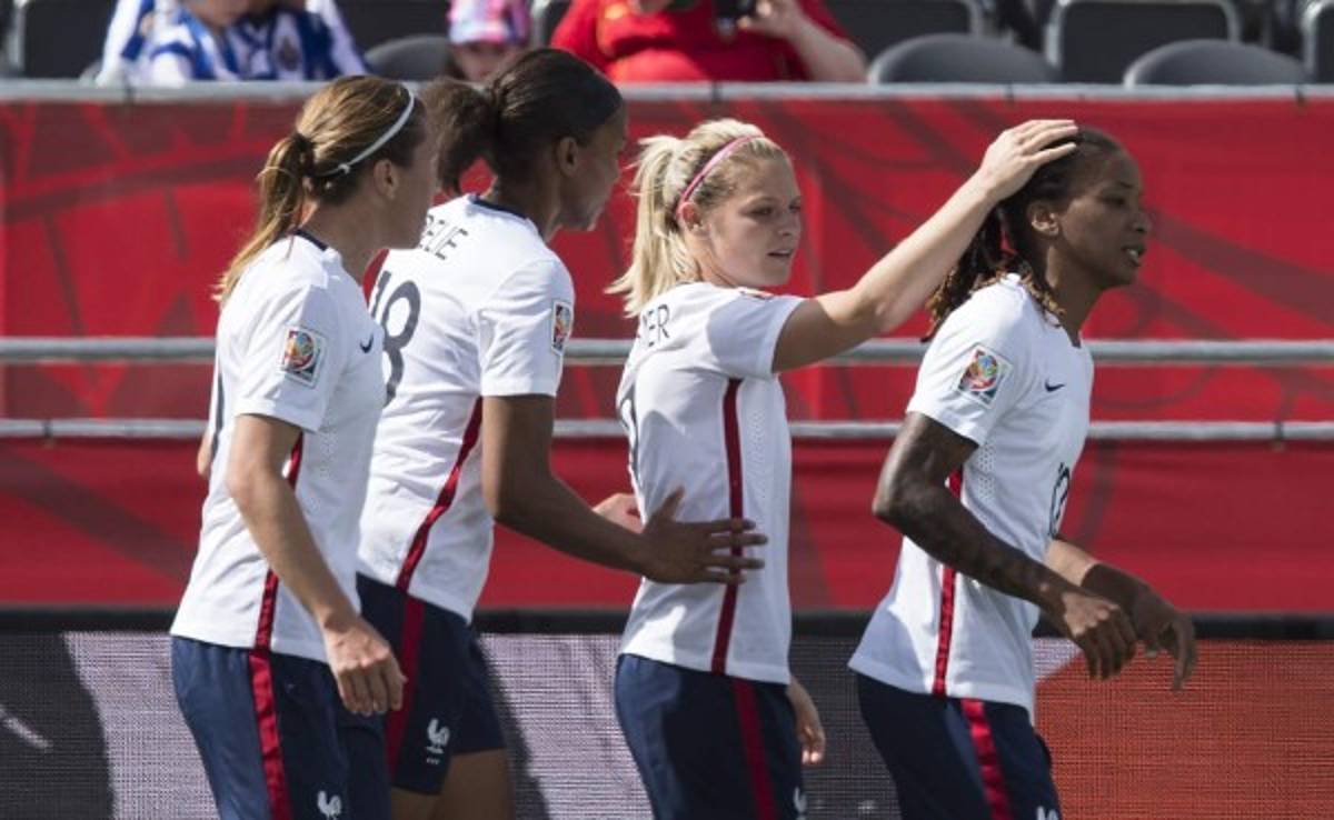 Francia humilló a México y pasó a octavos de final como líder