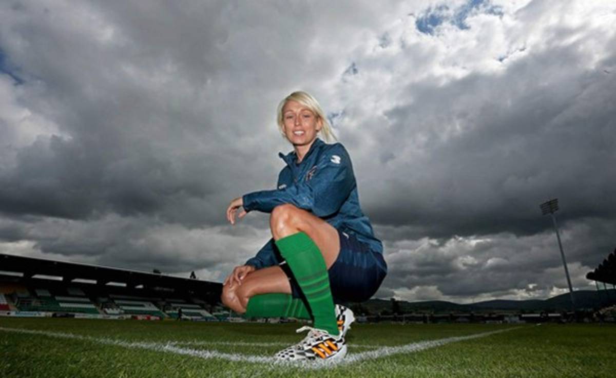 Stephanie Roche ficha por el Houston Dash de la National Women's Soccer League