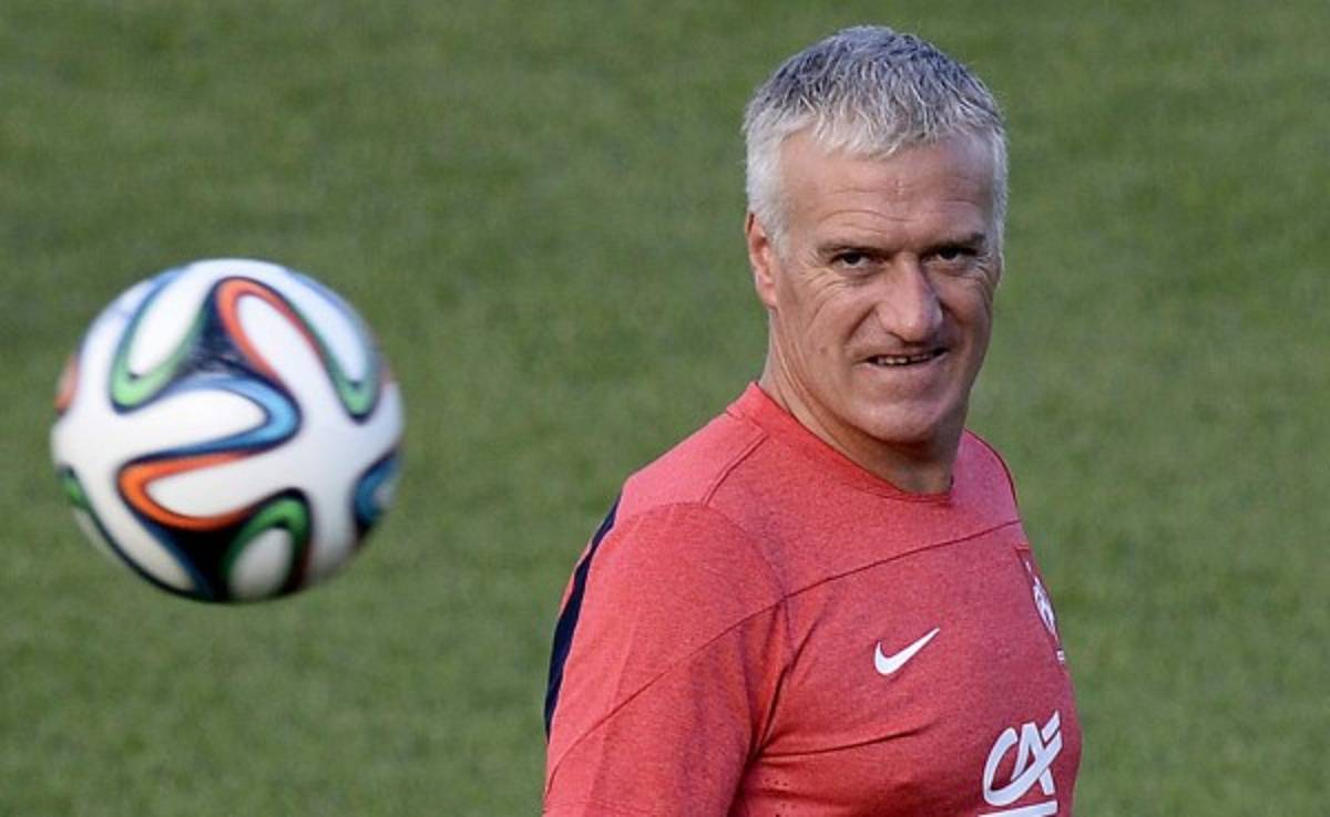 Didier Deschamps denuncia 'espionaje' aéreo