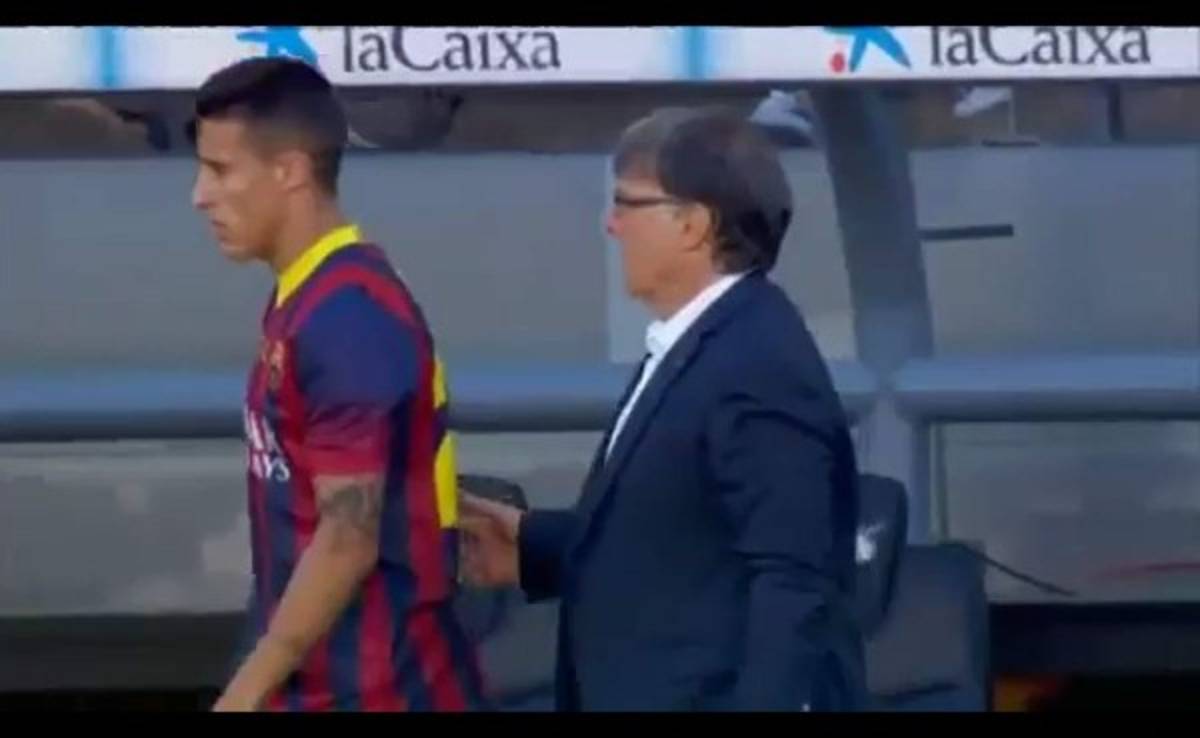 VIDEO: Christian Tello se molesta con el Tata Martino