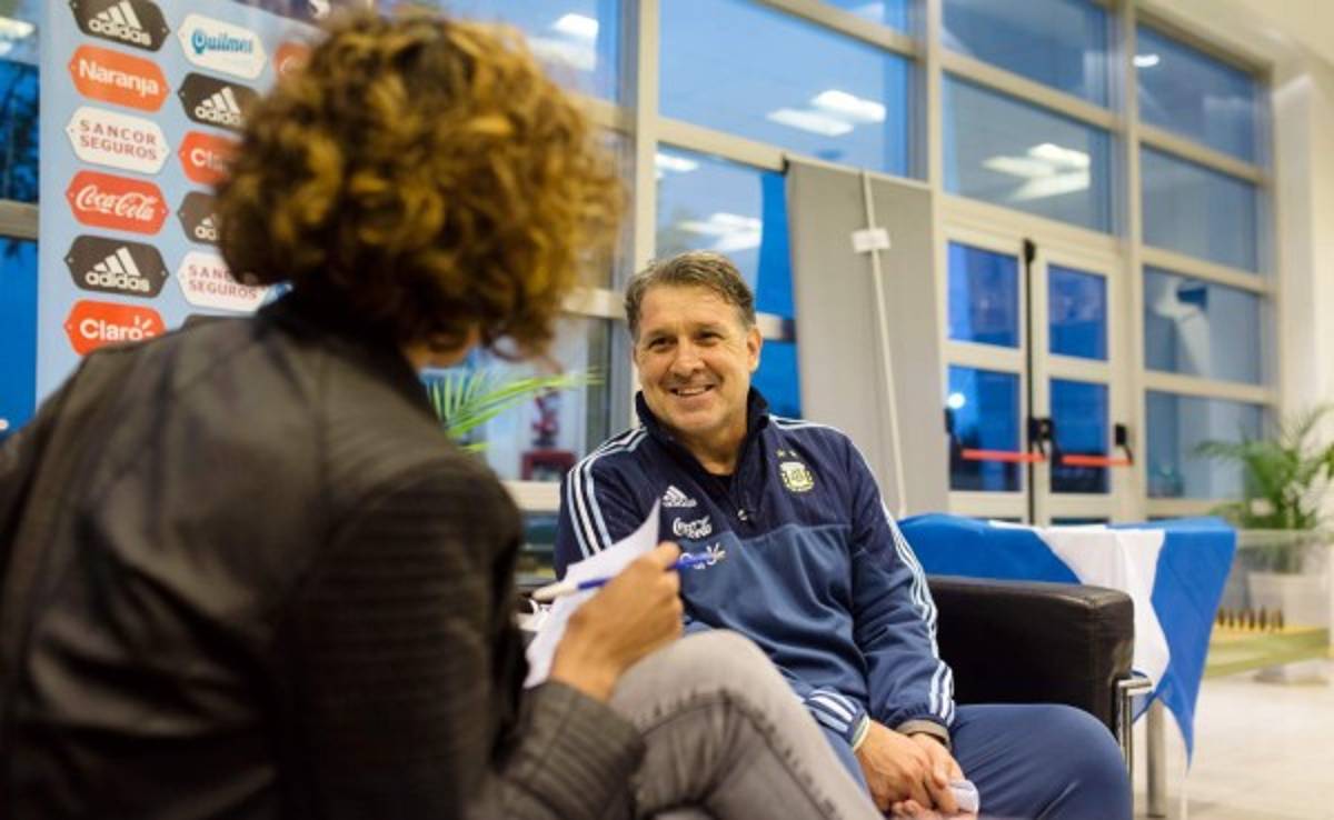 Tata Martino a DIEZ: 'Deseo que Honduras venga con todo su potencial”