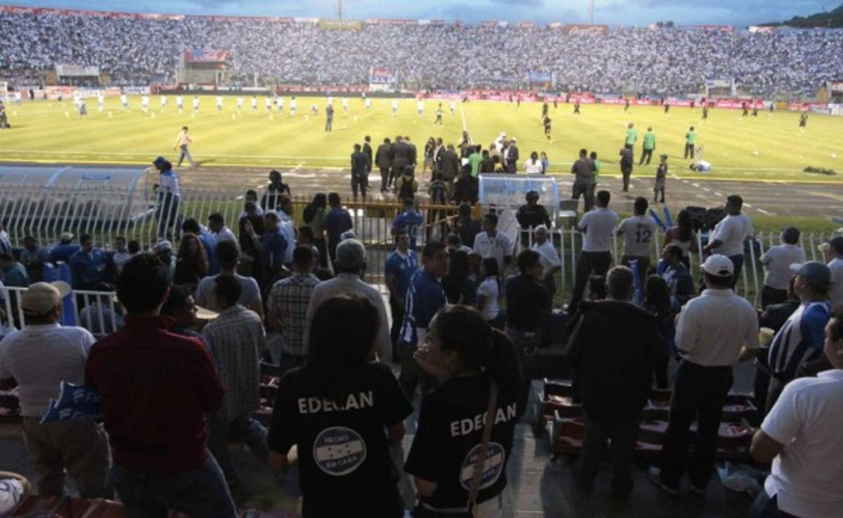 Rechazan moción que prohíbe venta de bebidas alcohólicas en los estadios