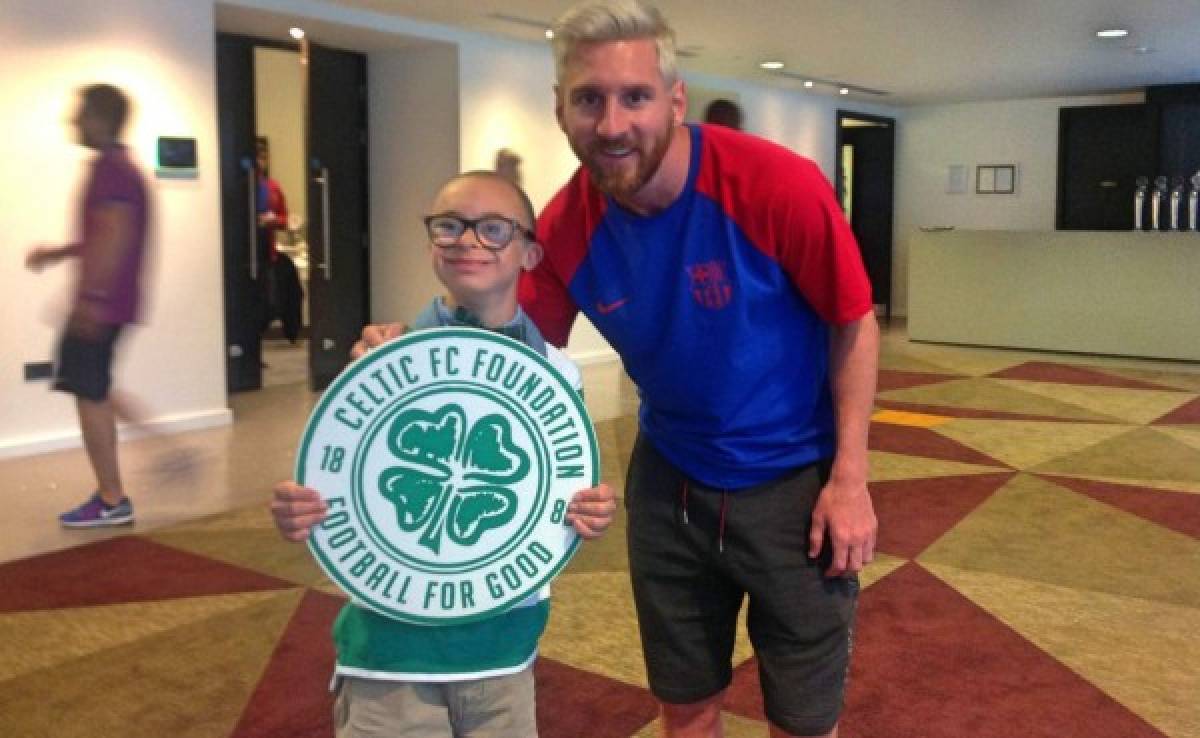 El pequeño súper aficionado del Celtic cumplió su sueño de conocer a Messi