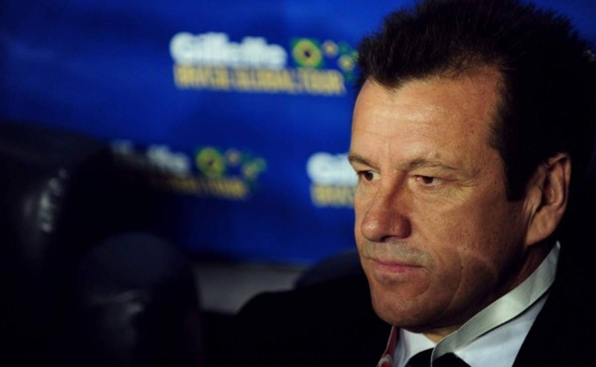 Dunga promete que Brasil intentará hacer olvidar el 1-7 ante Alemania