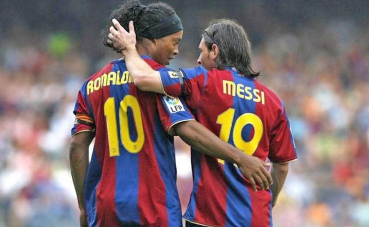 Ronaldinho: 'Pedimos a Rijkaard que Messi viniera a entrenar con nosotros'