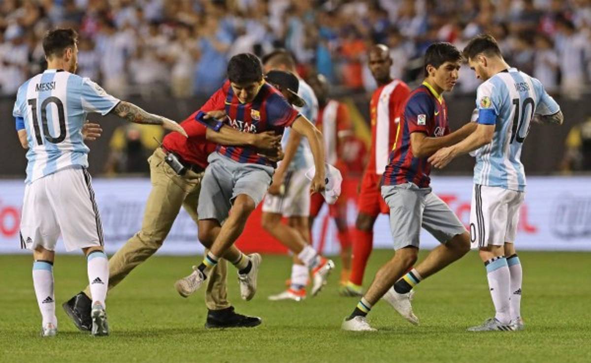 Agüero bromea con Messi: 'Le dolió más el fan que lo bloqueó'