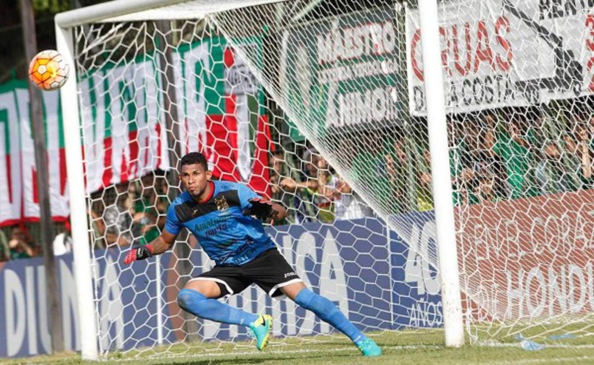 Polémico mensaje del portero del Platense tras perder el invicto