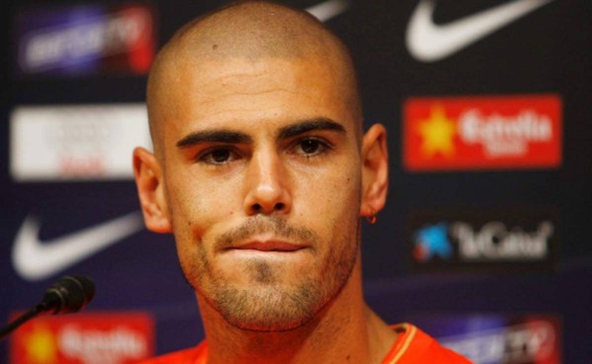 Víctor Valdés regresó a Barcelona: no fichará por el Manchester United