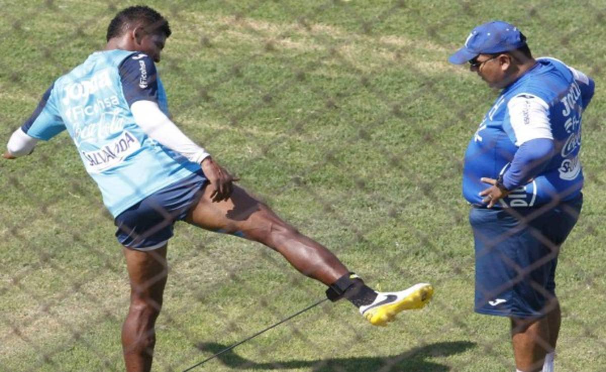 Lo que pierde Honduras contra El Salvador si no cuenta con Carlo Costly