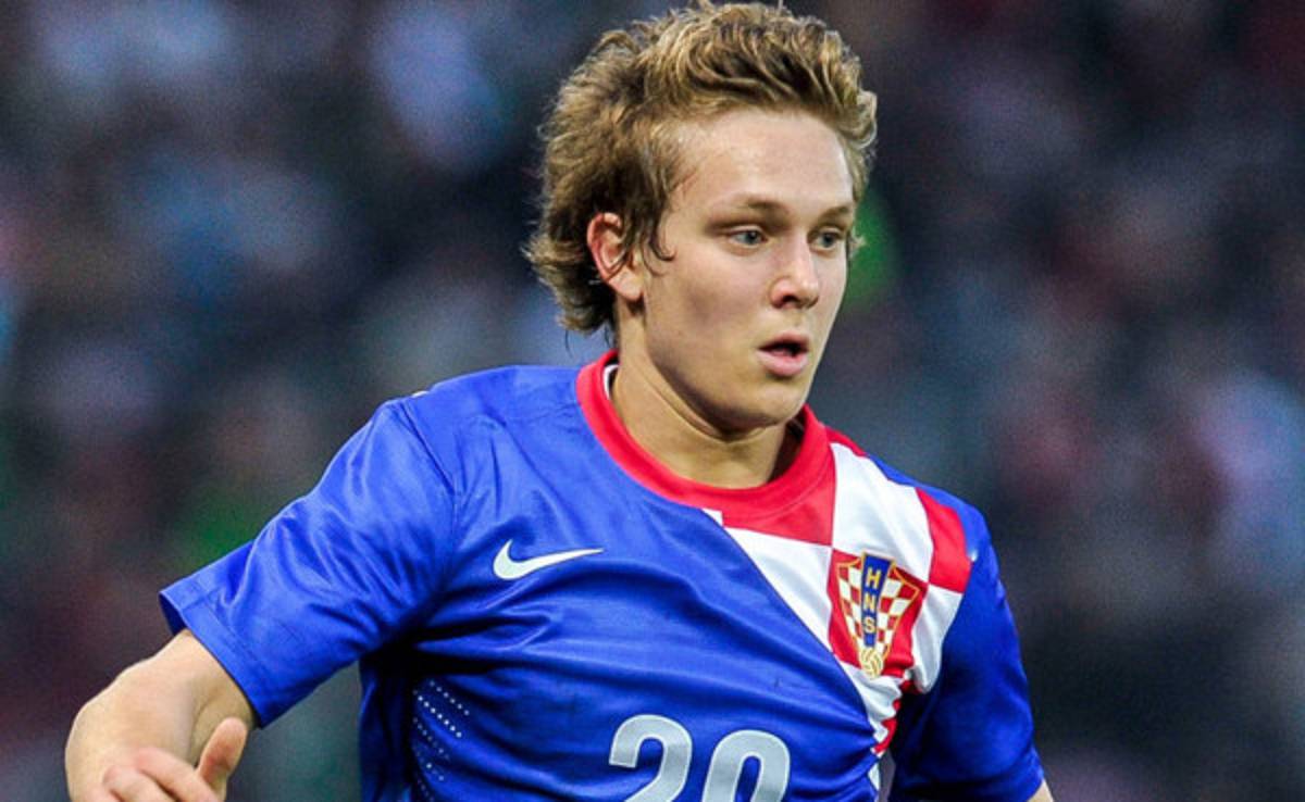 El Barcelona hace oficial el fichaje del croata Alen Halilovic