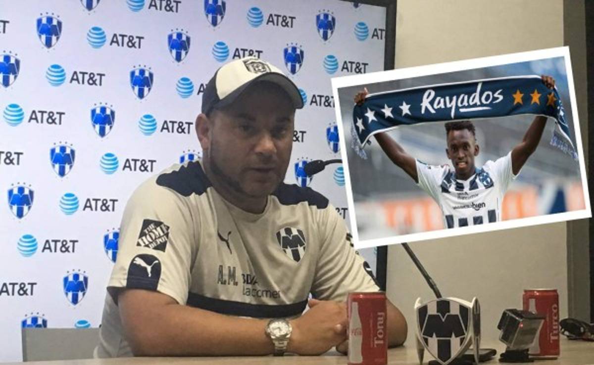 Antonio Mohamed convoca al hondureño Alberth Elis para duelo ante Tijuana