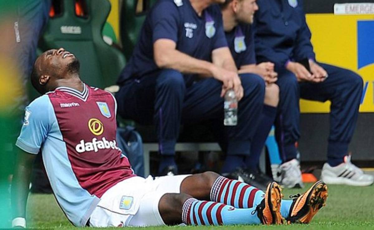 Christian Benteke se lesiona y es baja de Bélgica para el Mundial