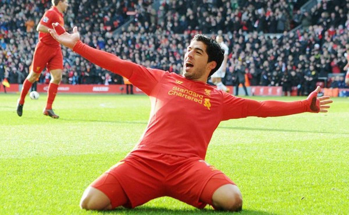Con doblete de Suárez, Nacional goleó a Liverpool y es el nuevo