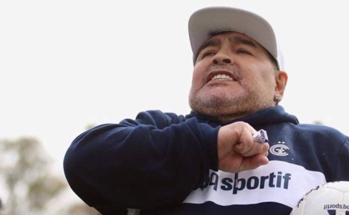 ¡Solo fue el susto! Diego Maradona se encuentra estable, aunque con anemia y deshidratación