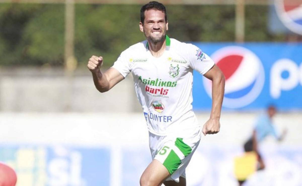 Victoria confirma el fichaje del colombiano Mario Abadía