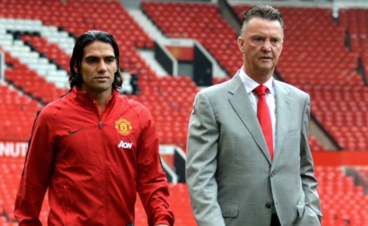 Van Gaal afirma que Falcao tiene que asumir su papel de suplente