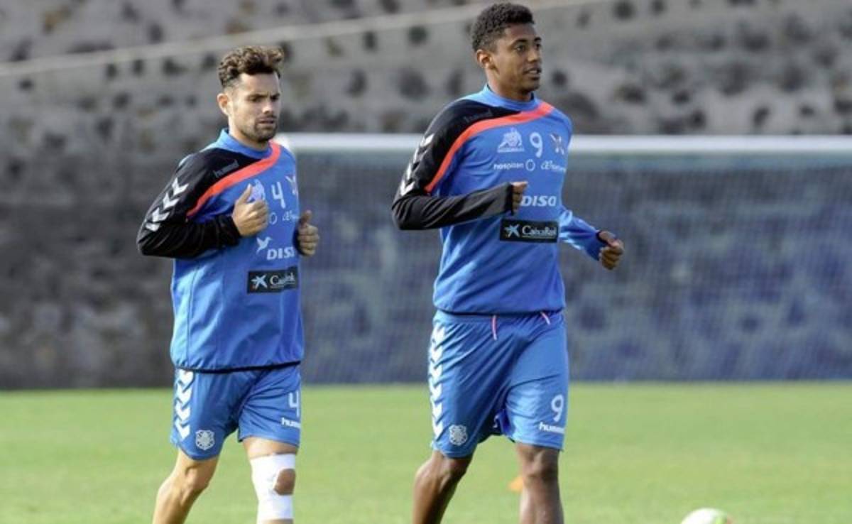 'Choco' Lozano convocado por Tenerife para el juego ante Girona