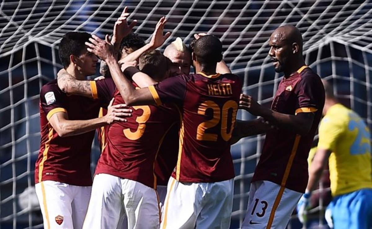 Roma derrota al Napoli y la Juventus se proclama pentacampeón de Italia