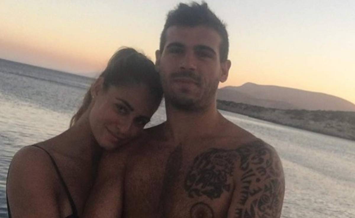 Stefano Sturaro se molesta en Instagram y le responde a un aficionado
