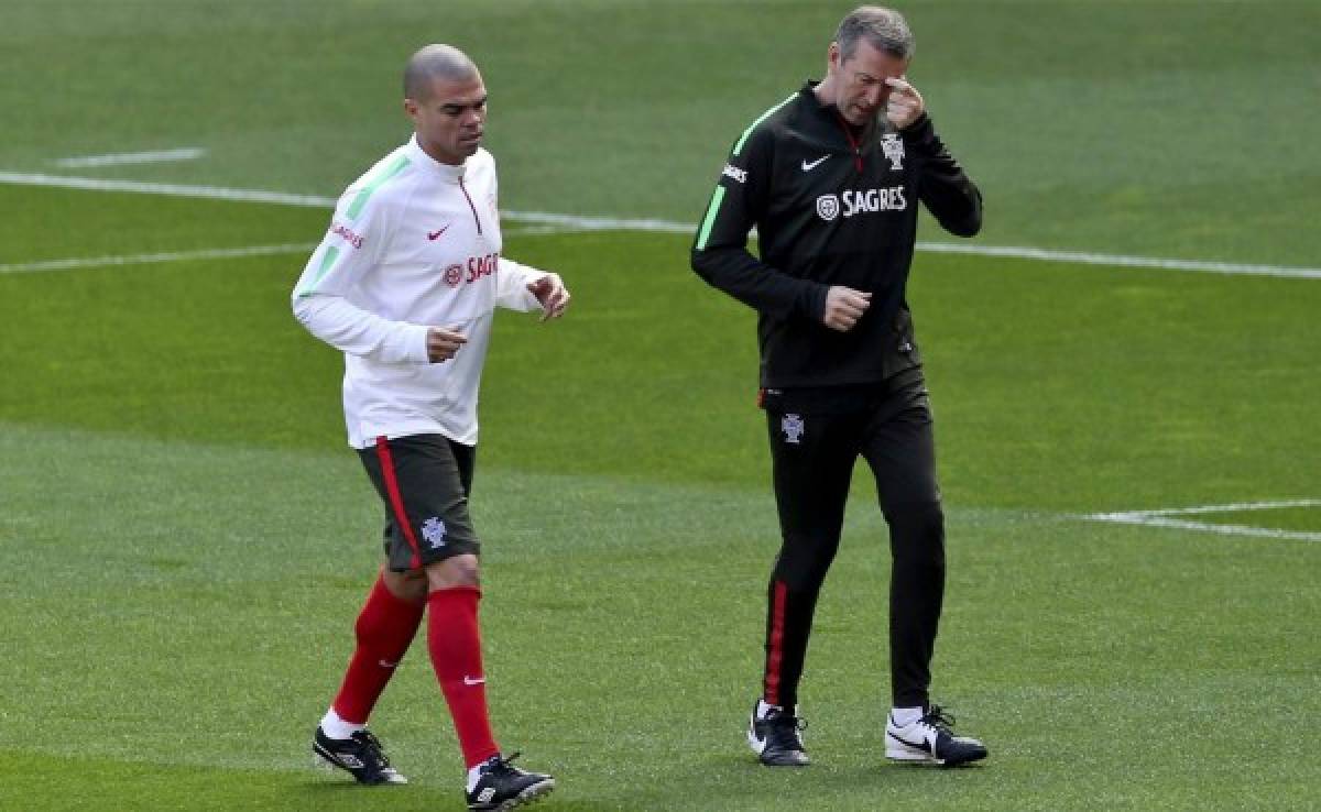 Portugal confirma que Pepe no jugará contra Serbia por un traumatismo