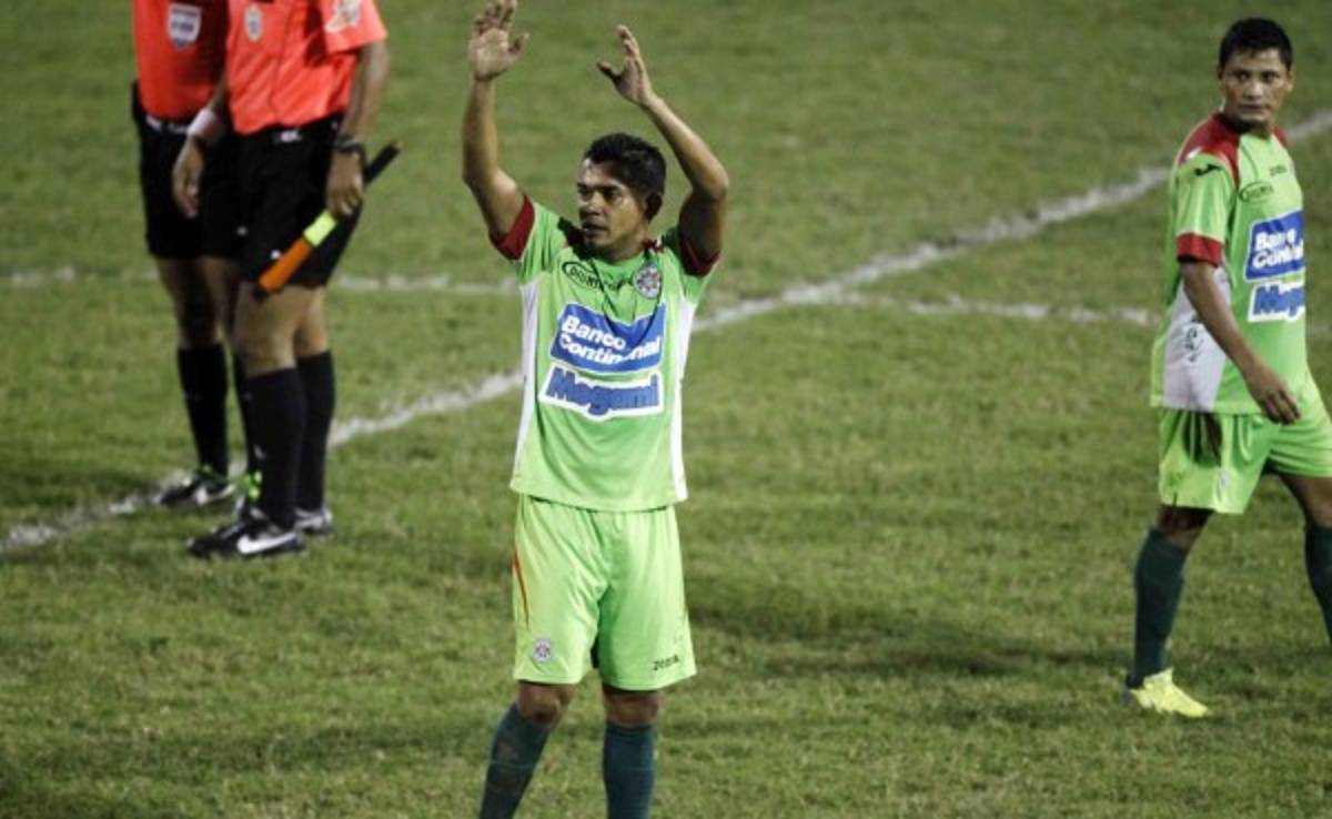 VIDEO: Amado Guevara le anota al Motagua en su reencuentro