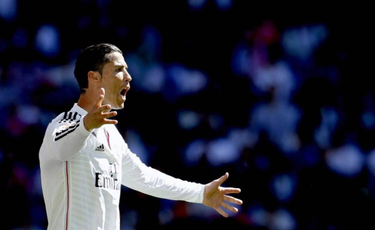 VIDEO: Fernando Hierro impone su autoridad y así regañó a Cristiano