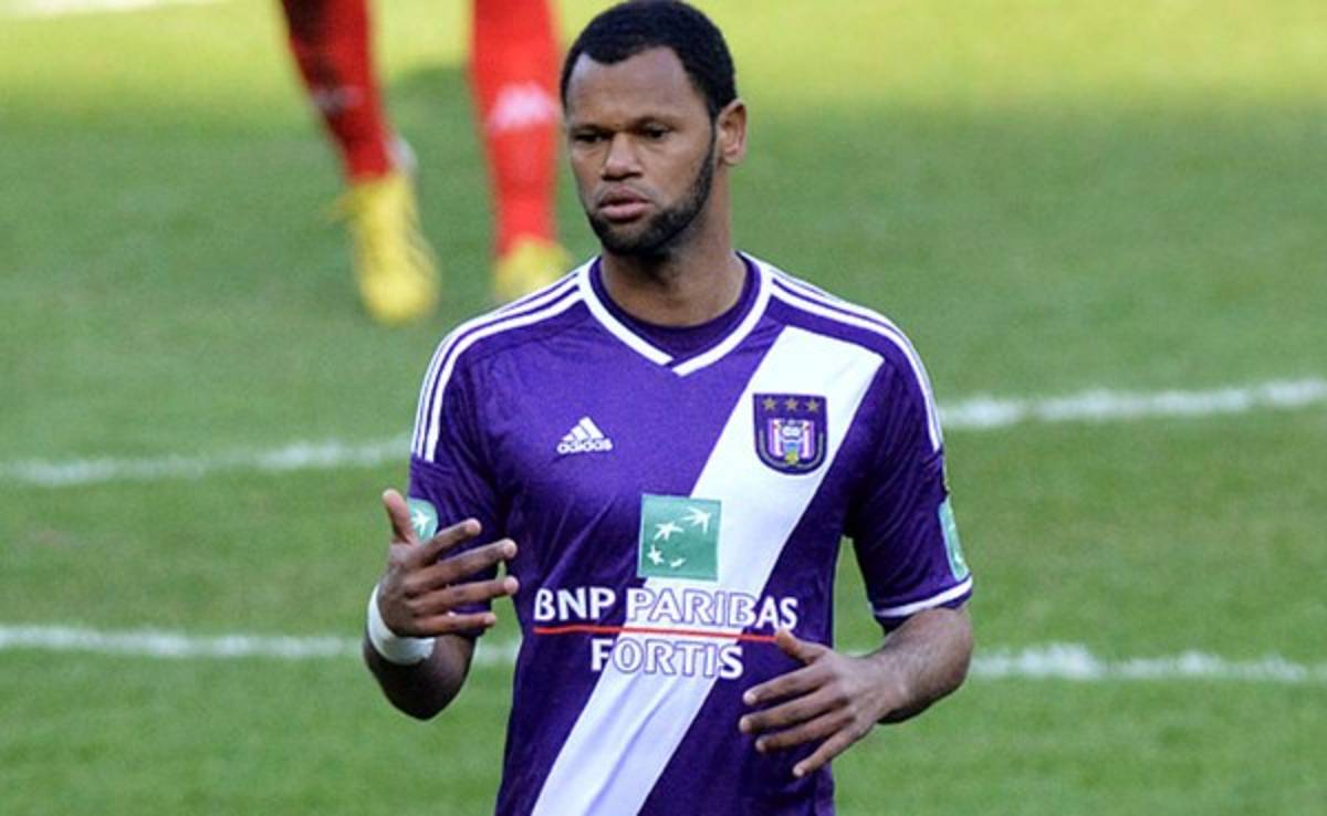 El portugués Rolando deja el Oporto y ficha por el Marsella