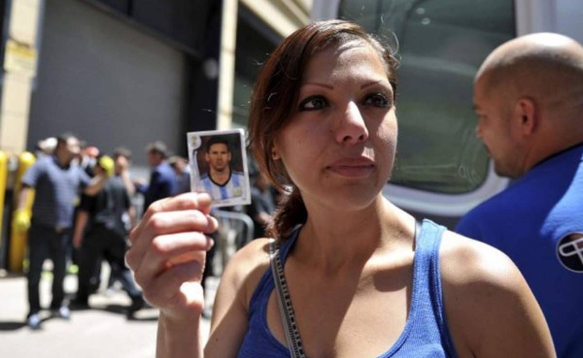 La mujer mexicana que se abalanzó sobre Messi: 'Quería un autógrafo para mi hijo'