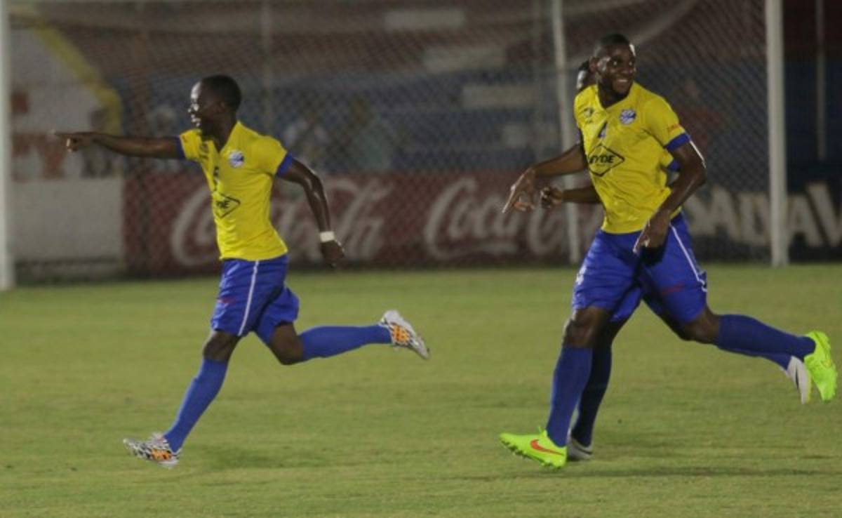 Henry Bermudez marca uno de los mejores goles del Apertura