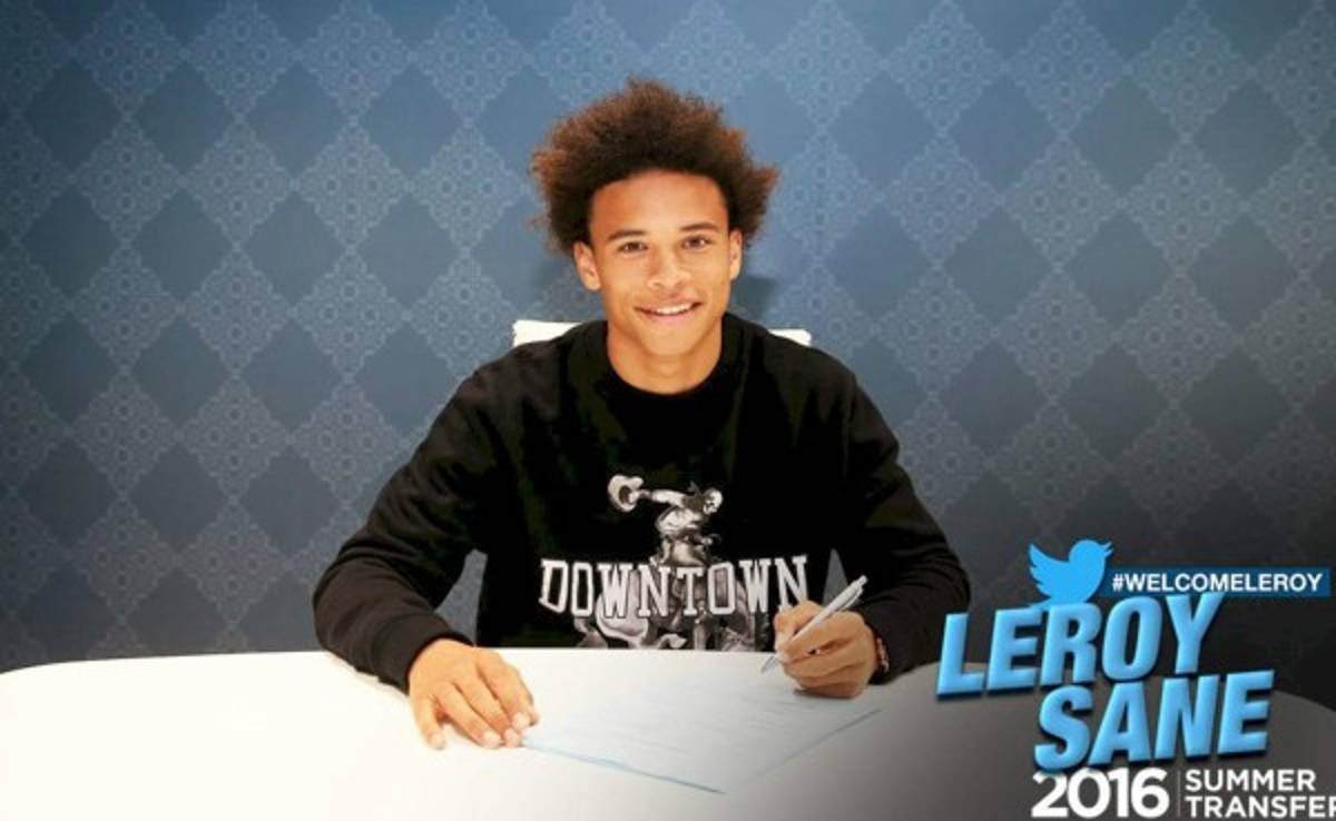 Leroy Sané dice que fichó por el Manchester City persuadido por Guardiola