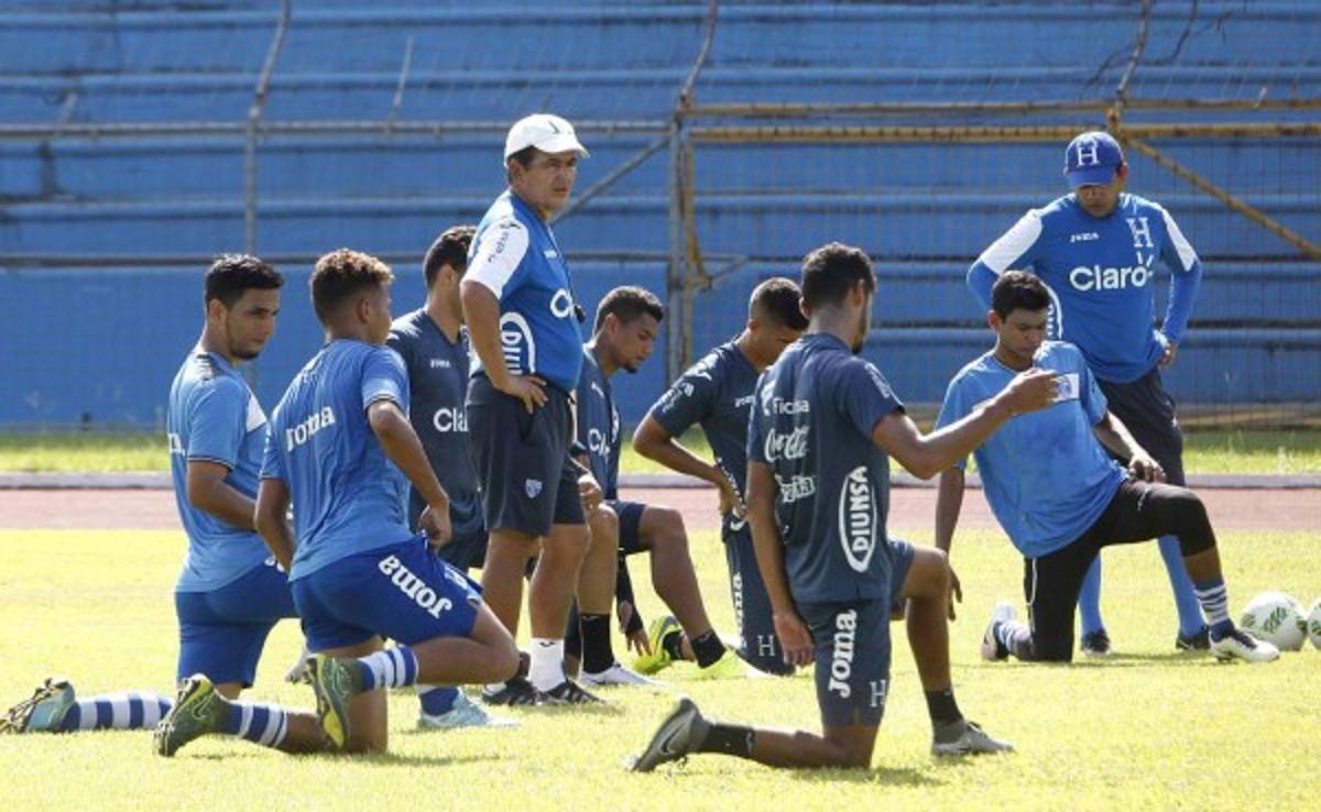 Jorge Luis Pinto cierra todos los accesos de la Sub-23 de Honduras