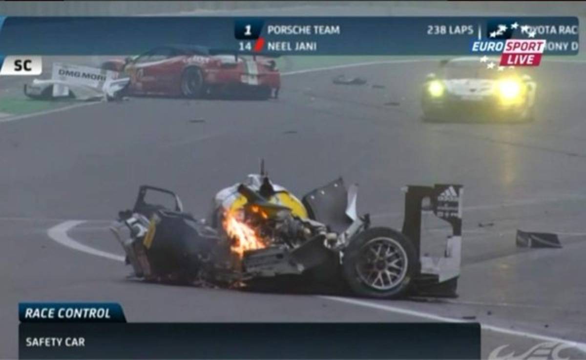 VIDEO: Mark Webber sobrevive a un grave accidente en Sao Paulo
