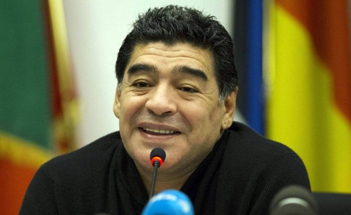 Diego Maradona: 'La multinacional FIFA se está comiendo la pelota'