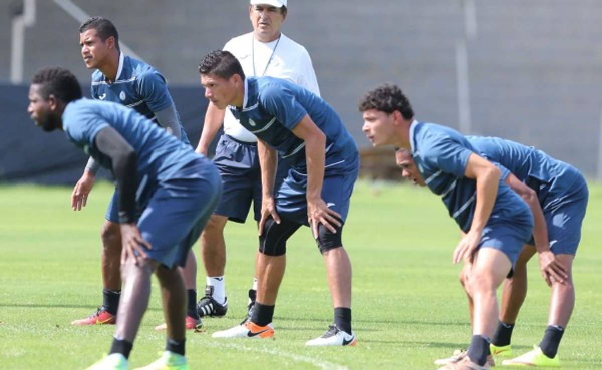 OFICIAL: Marcelo Espinal y Jonathan Paz, las novedades de Honduras frente a Brasil