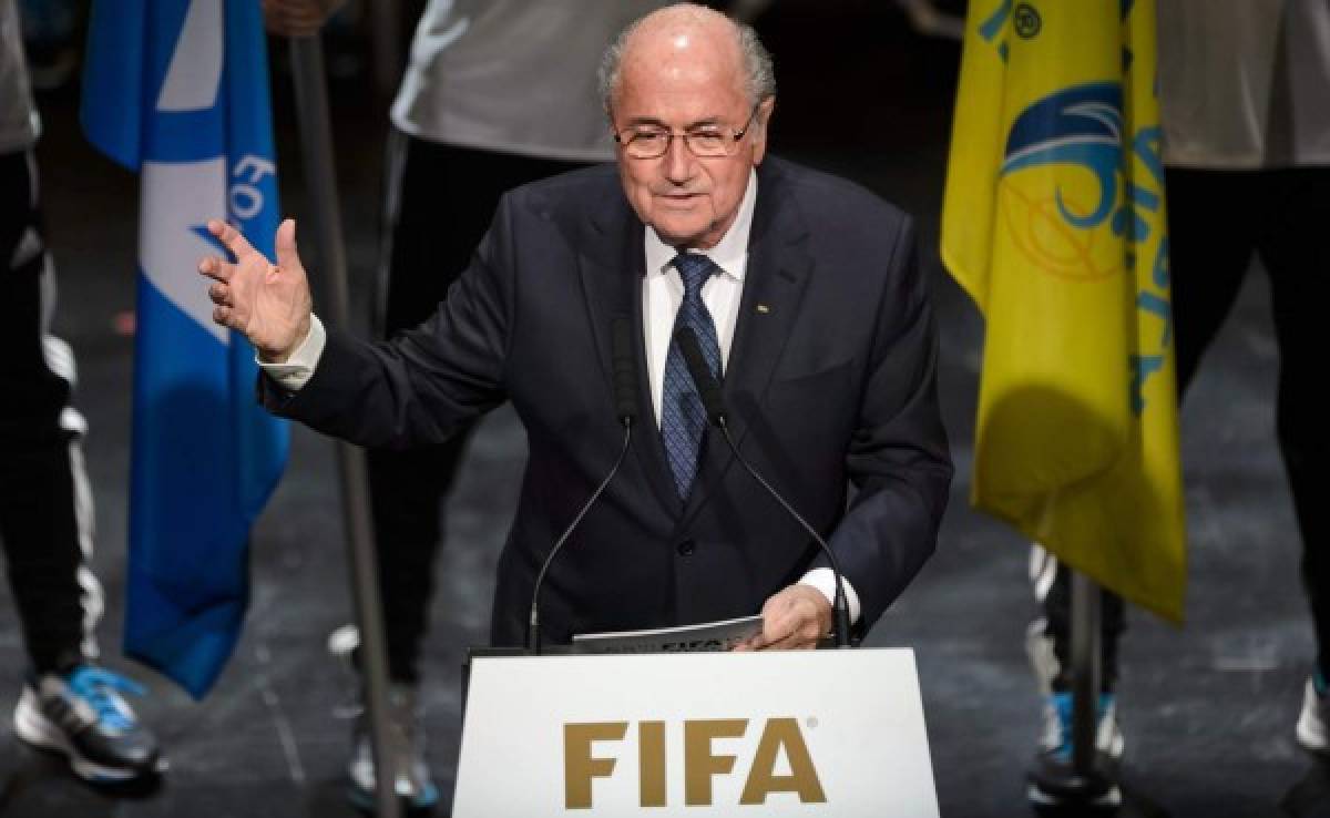Blatter: 'Los que corrompen al fútbol son minoría y deben ser castigados'