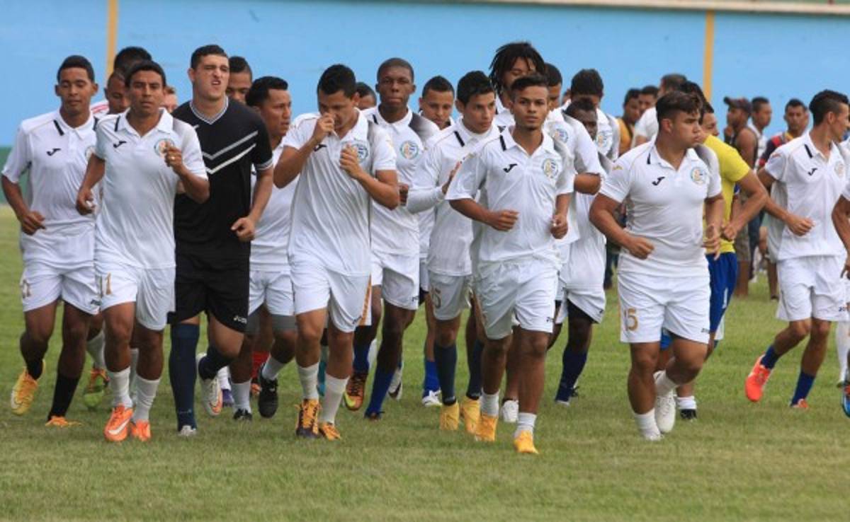 Juticalpa inicia pretemporada ante unos 500 aficionados
