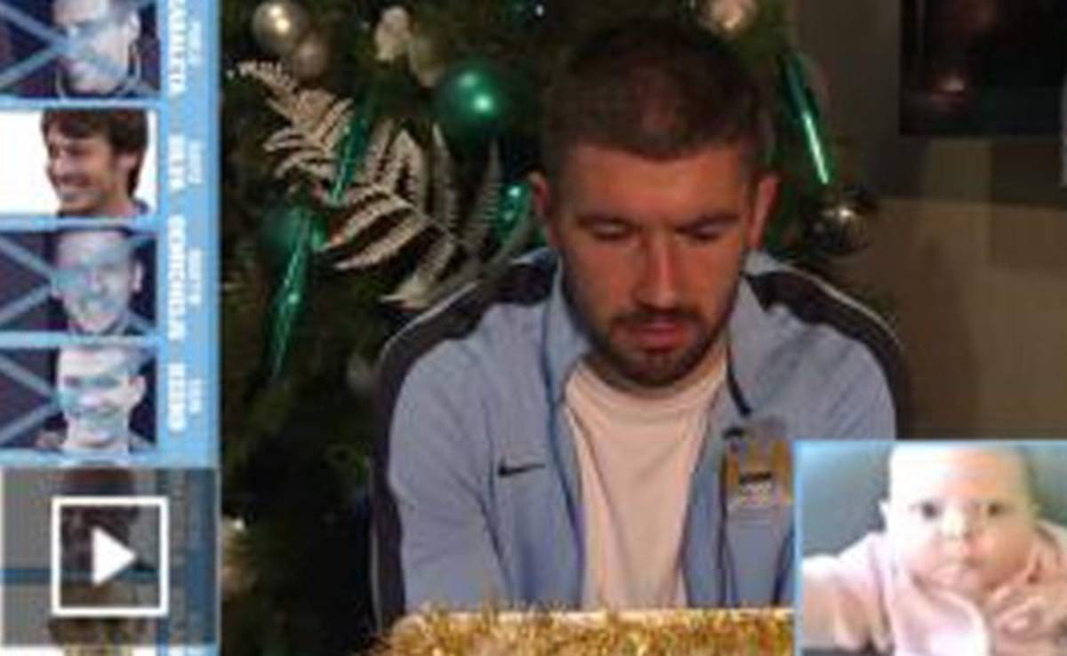 VIDEO: Jugadores del Manchester City se miden en una 'Batalla de Risas'