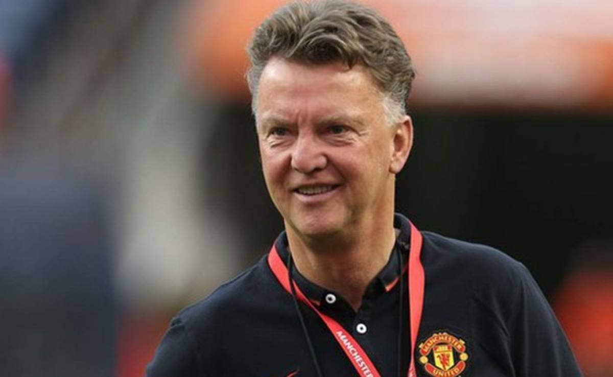 Louis Van Gaal es despedido del Manchester United