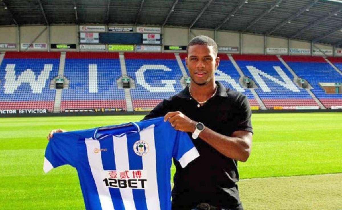 La familia de Juan Carlos García estuvo en el estadio de Wigan